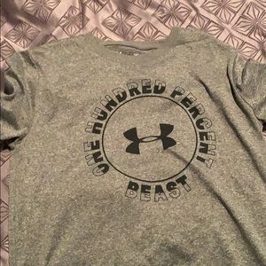 Boys Under Armour Youth Medium Shirt